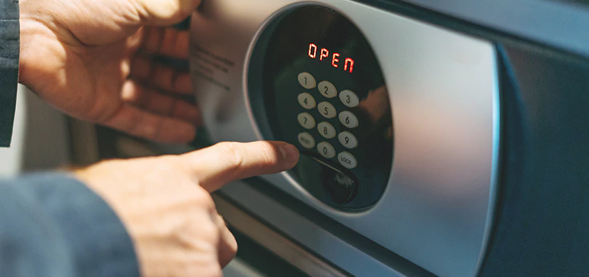 Cash Safe Openers in Redding, California