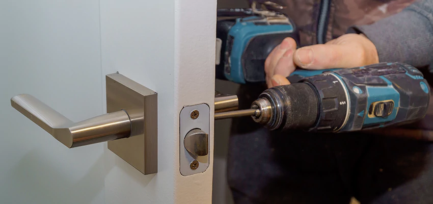 Broken Door Handle Lock Repair in Redding, California